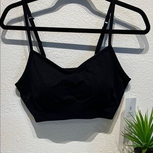 NEW Athleta Renew Bra - Black - Size Medium for D-DD Cup
